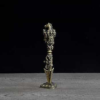 銅製 三面密教法器 置物 馬頭金剛杵 降魔明王 装飾品 工芸品 美術品 置物 銅製 三面密教法器 置物 馬頭金剛杵 降魔明王 装飾品 工芸品 美術